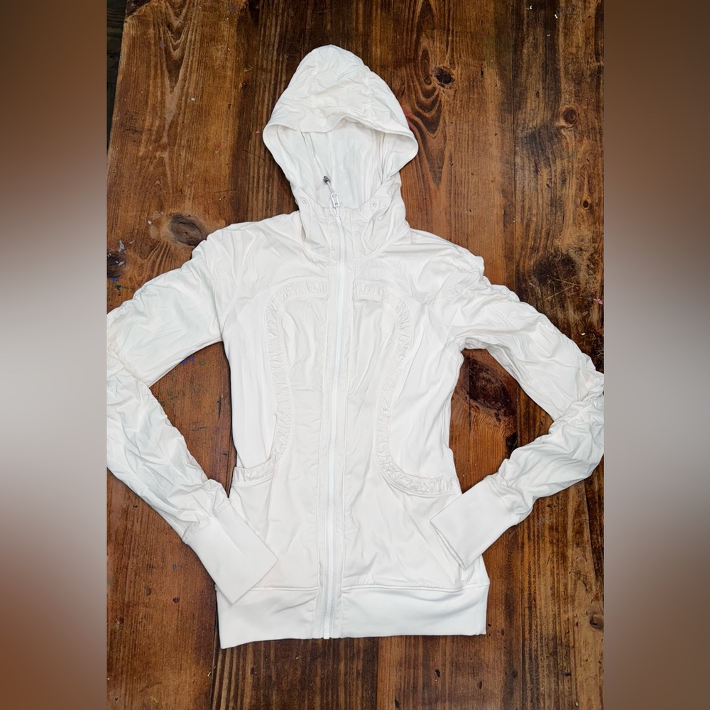 Lululemon Dance Studio Jacket sz 4 white